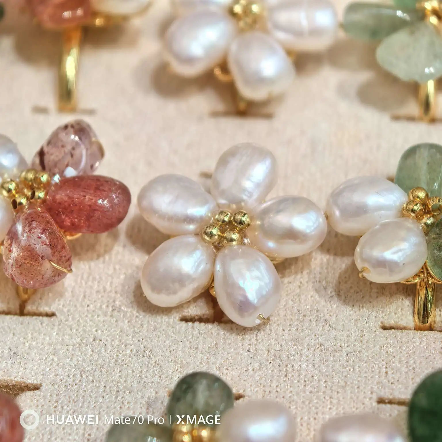 Natural true pearl, crystal, jade, flower, Baroque pearl, retro five-petal flower, elegant and versatile jewelry, pearl necklace detail image 7