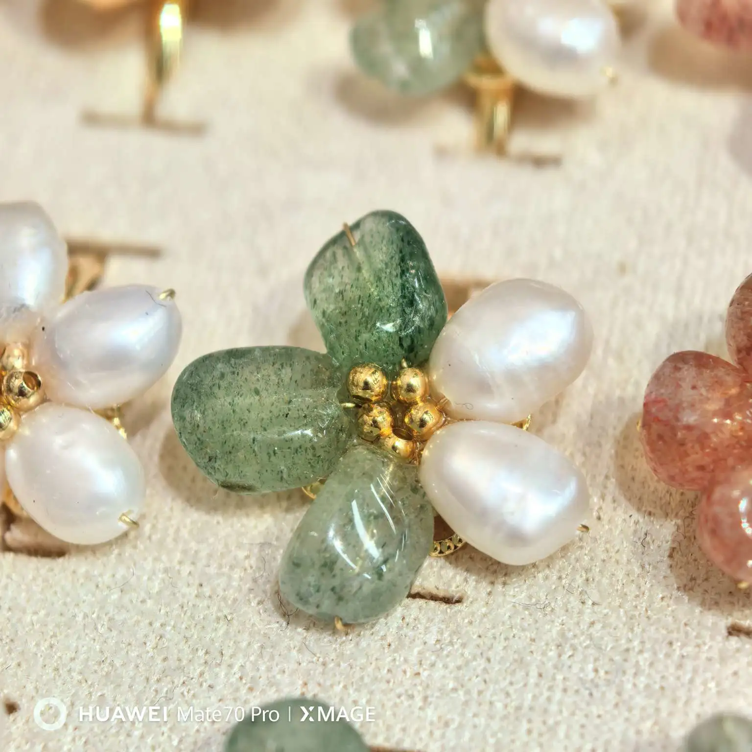 Natural true pearl, crystal, jade, flower, Baroque pearl, retro five-petal flower, elegant and versatile jewelry, pearl necklace detail image 5