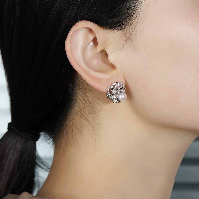 6-7mm freshwater pearl stud earrings of the same style as the big brand, high-end and light luxury style earrings and earrings detail image 6