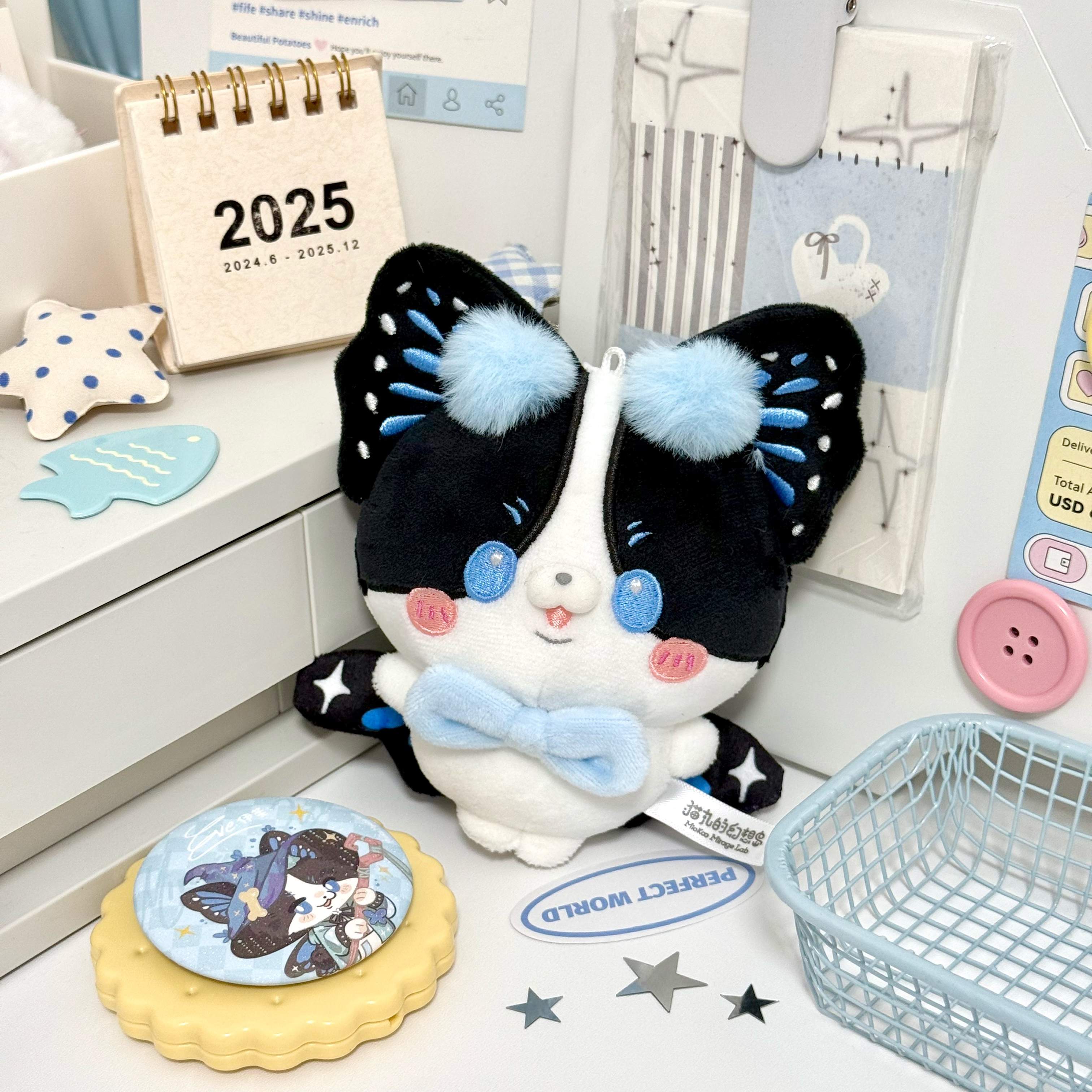 The original fantasy creature from the Fantasy Island of Cat Ball - Eve, a cute plush butterfly cat with small feet pendant, approximately 14cm, a cotton plush doll with a beast body ML14-02 The original fantasy creature from the Fantasy Island of Cat Ball - Eve, a cute plush butterfly cat with small feet pendant, approximately 14cm, a cotton plush doll with a beast body ML14-02