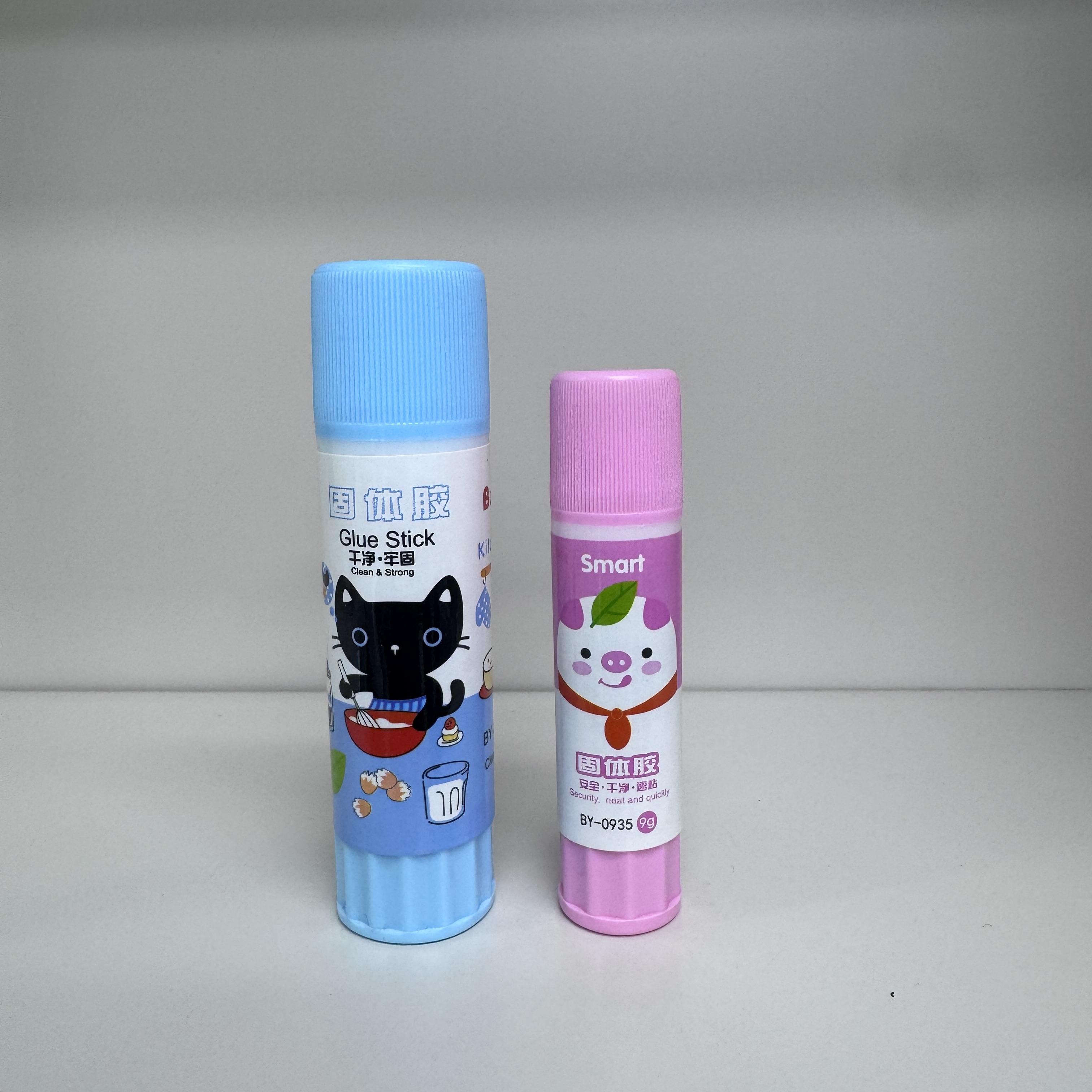 BY-2135 PVA Solid Adhesive 21g, a special eco-friendly solid adhesive for students, is fast and easy to bond, odorless and free of formaldehyde Specification drawing