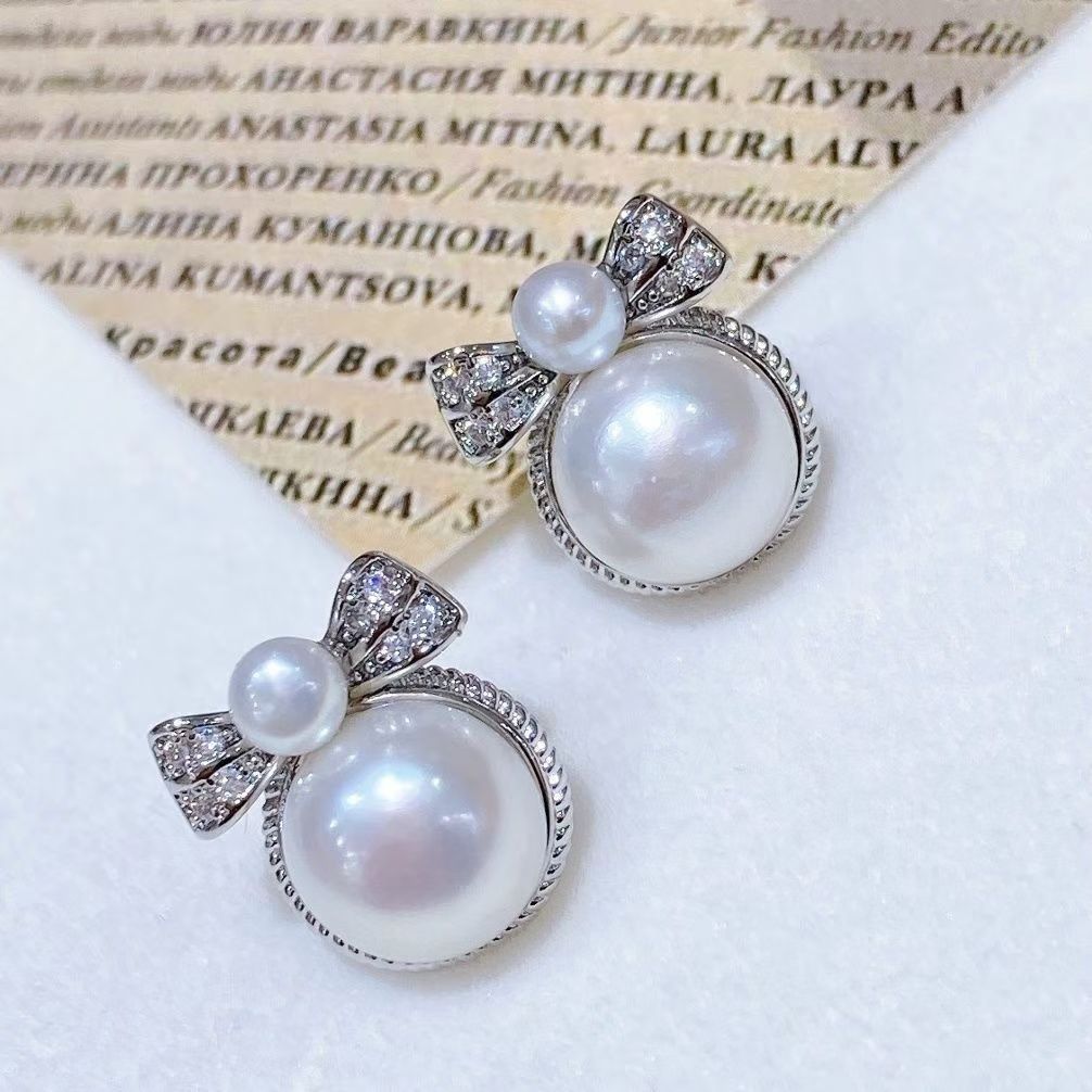 Princess on the Run, Double Pearl Bow Stud earrings, 9-11MM, natural freshwater steamed bun pearl gold-plated color-preserving jewelry, pearl necklace Item Picture
