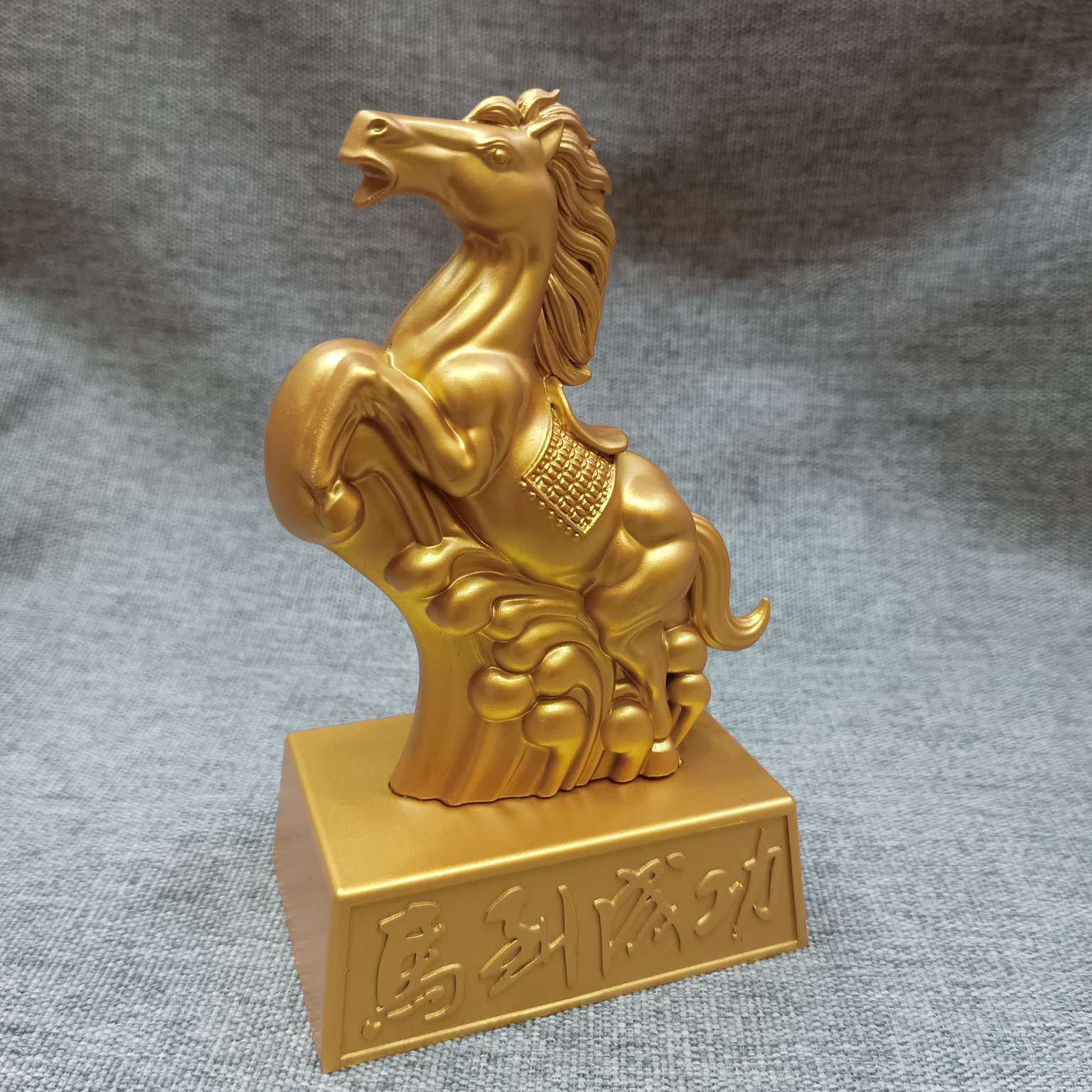 Zhonggong Craft alloy ornaments achieve success immediately Application Scenario