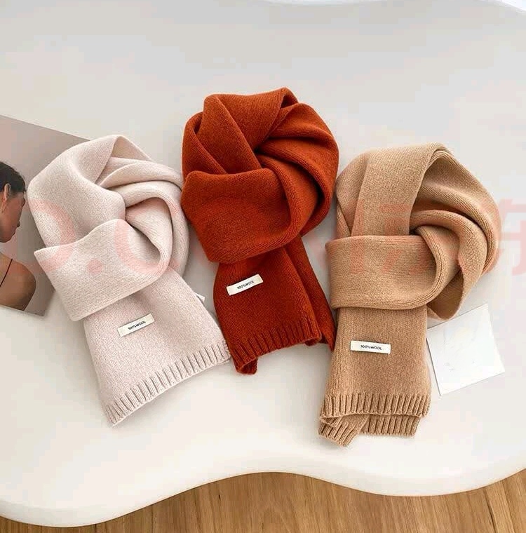 100% wool scarf