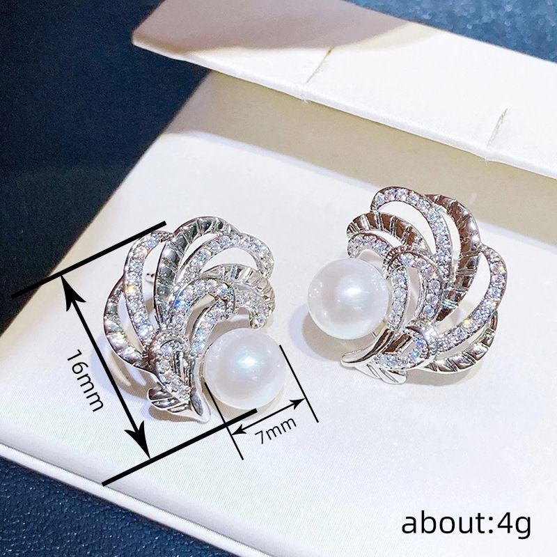6-7mm freshwater pearl stud earrings of the same style as the big brand, high-end and light luxury style earrings and earrings detail image 5