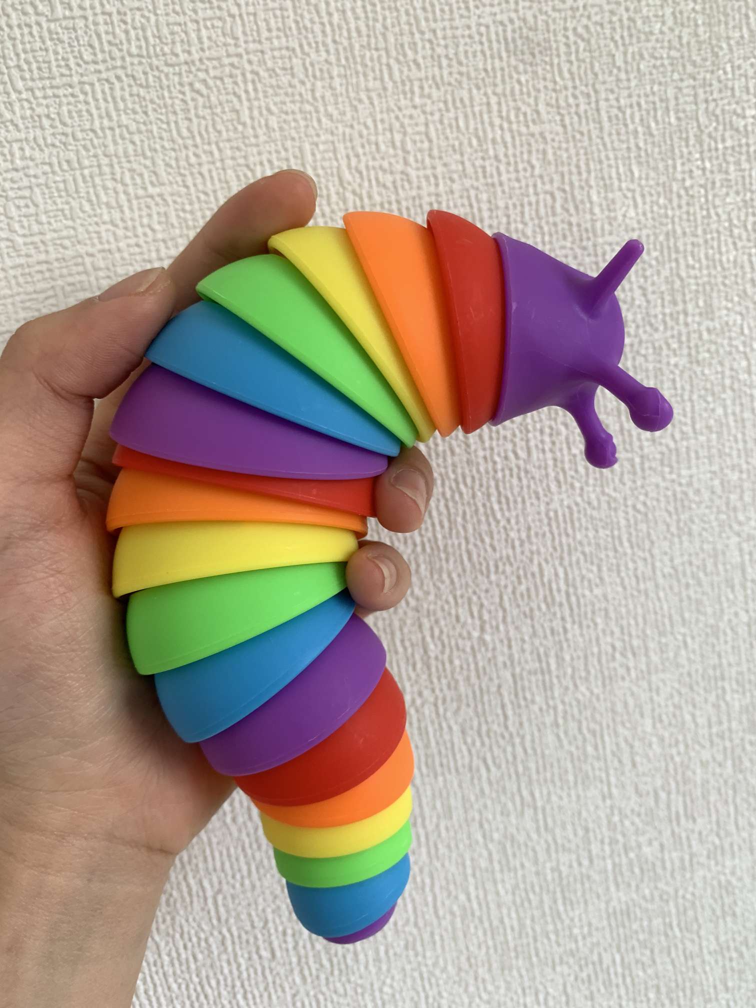 New and unique stress-relieving toy, Caterpillar Tip, a fun toy for children to relieve stress Item Picture