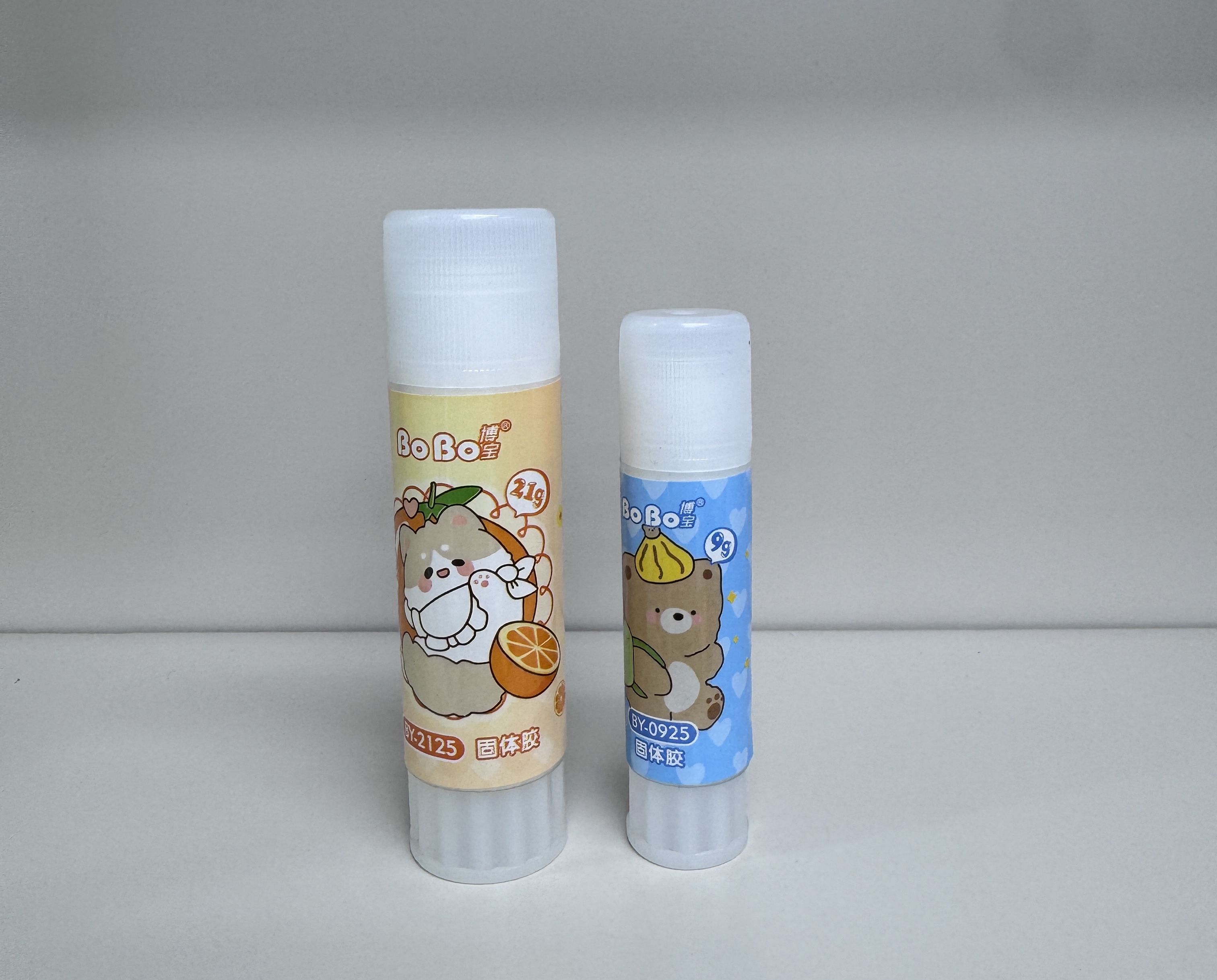 BY-2125 PVA Solid Adhesive 21g, a special eco-friendly solid adhesive for students, is fast and easy to bond, odorless and free of formaldehyde details Picture