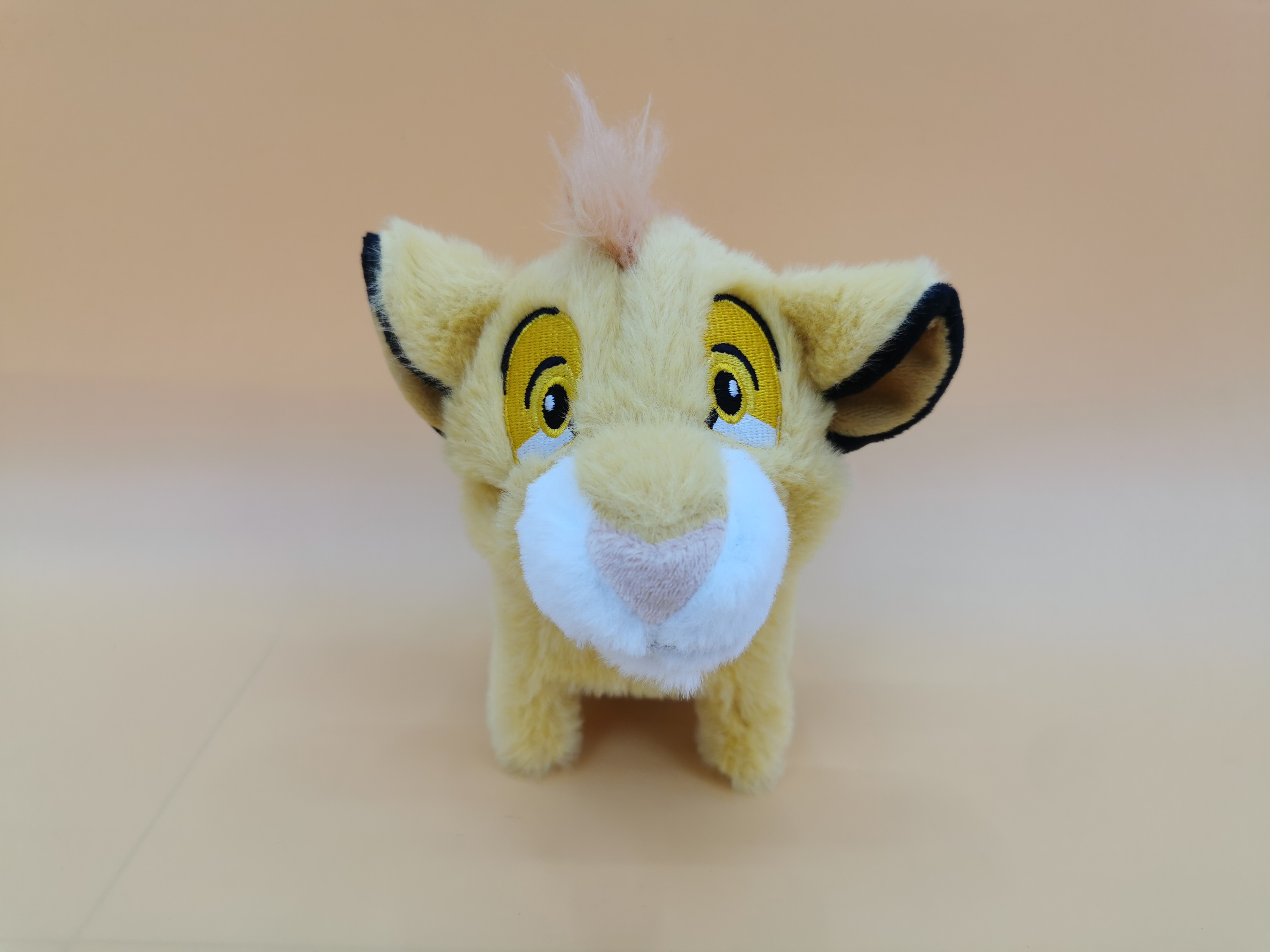 Limited edition: A cute and playful birthday gift for babies with simulated lion movements and sounds