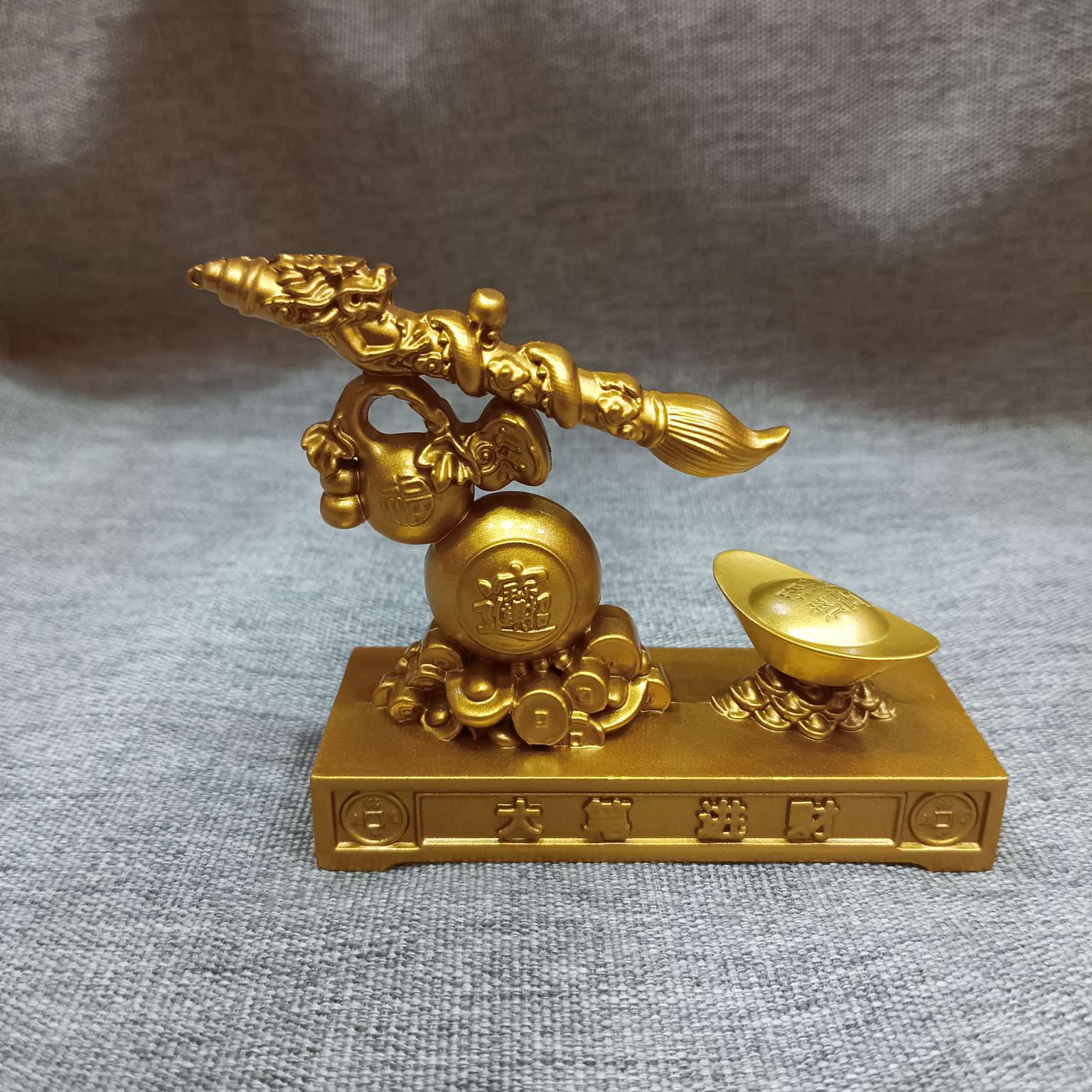 Zhonggong Craft Alloy Large Fortune ingot Rotating Ornament