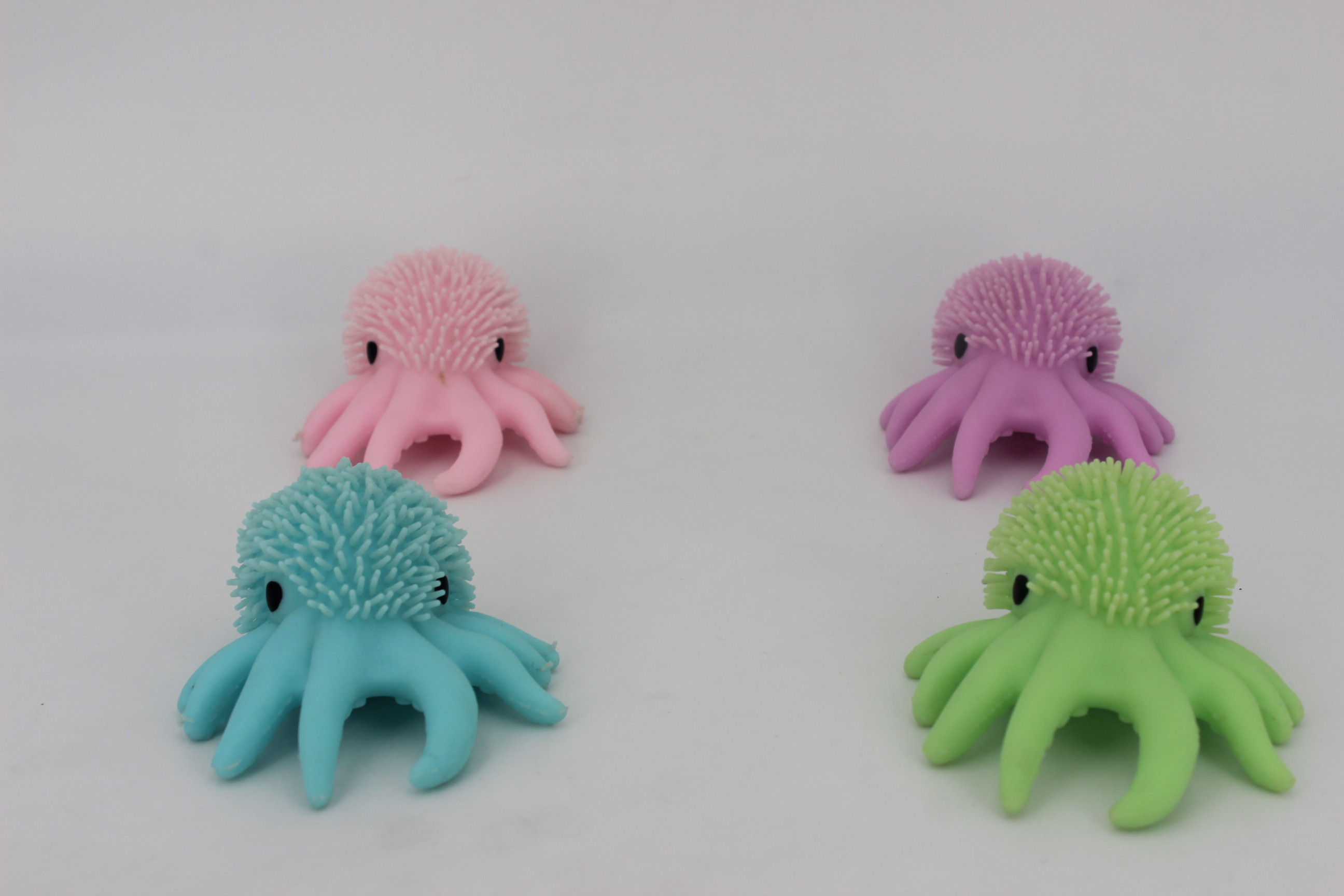 Niño extrusión juguete artefacto pequeño pulpo peludo bola explosiva fábrica venta directa Specification image