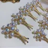 High-end custom-made bouquets of the same style, fashionable and high-end pearl and multi-bead brooches, brooch coats, and peach brooches Application Scenario
