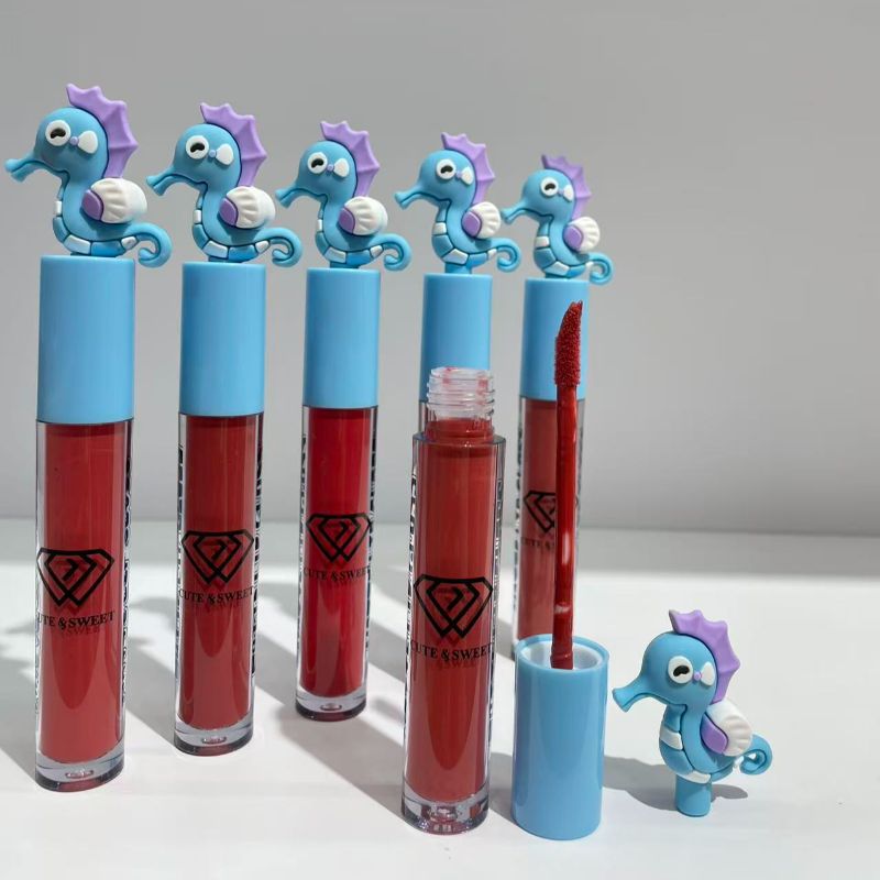 跨境 工厂店铺直销  新品  唇部彩妆  唇釉  滋润不拔干 设计独特可爱 