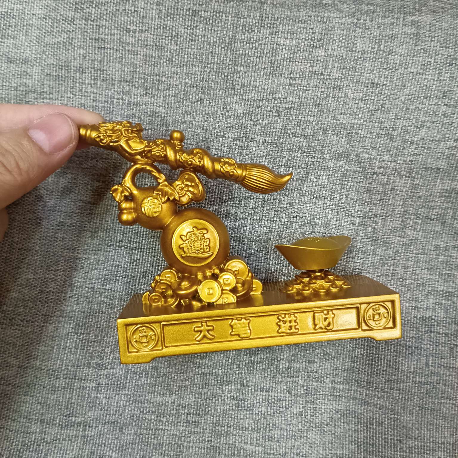 Zhonggong Craft Alloy Large Fortune ingot Rotating Ornament detail image 4