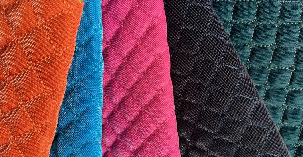 纺织皮革功能性面料布料小香风涤纶色丁印花面料多用途服装面料布料涤纶