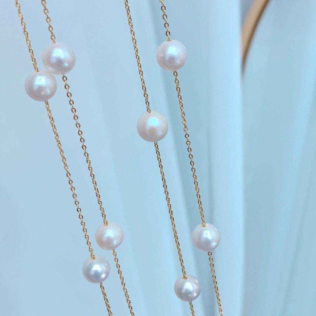 Dry and elegant rose starry sky necklace, light luxury and fashionable, versatile, thousand gold style fairy necklace, sweater chain, jewelry, pearl necklace detail image 5