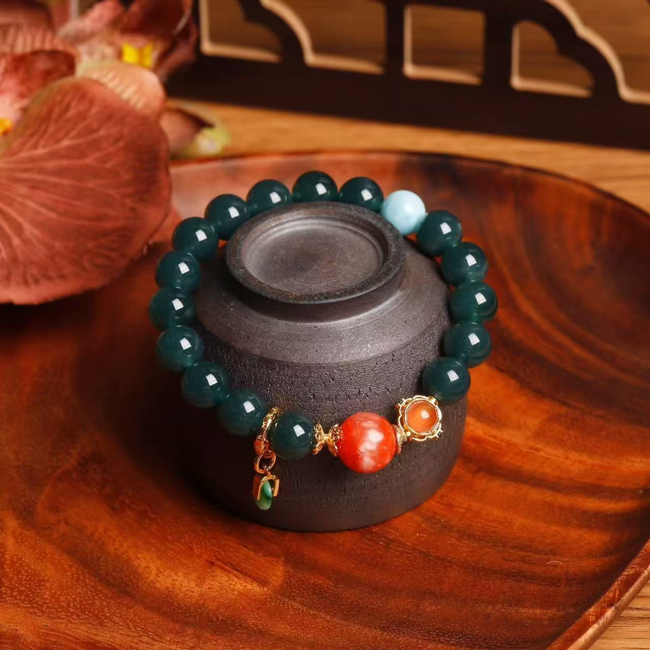 道毅珠宝天然蓝水翡翠水头冰白花南红约S925银镶嵌南红配饰海纹石约翡翠小扣细节图