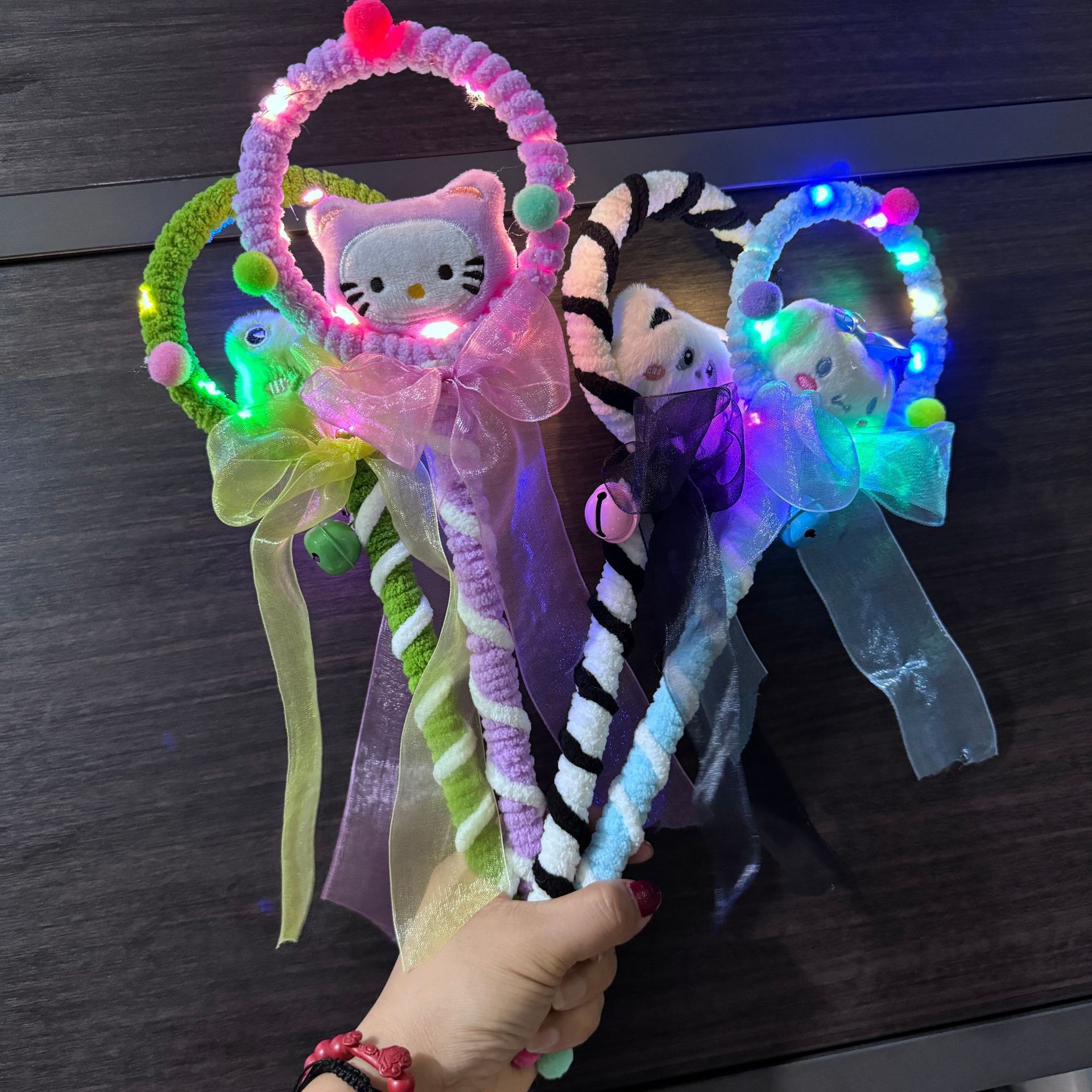 2025新年新款卡通发光魔法棒手工扭扭棒仙女闪光棒儿童玩具白底实物图