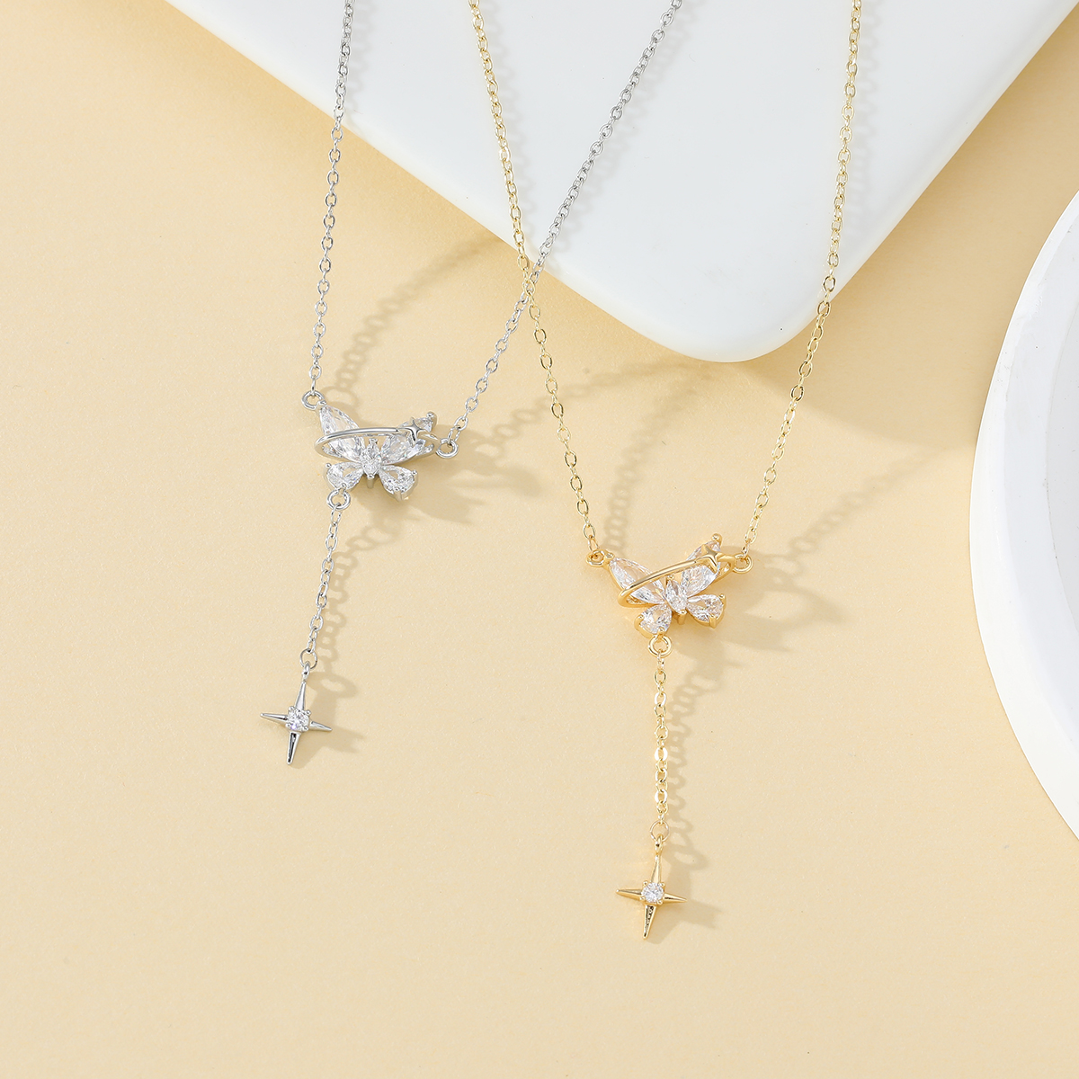 Xuhui brand premium copper-plated real gold and zircon inlaid high-quality, fashionable and versatile butterfly necklace pendant Specification drawing