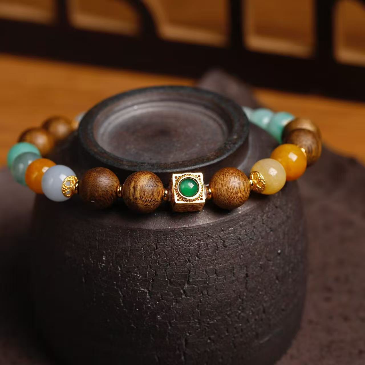 道毅珠宝天然沉香木手串天然辣绿带冰翡翠冰绿翡翠镶嵌S925银翡翠A货福瓜