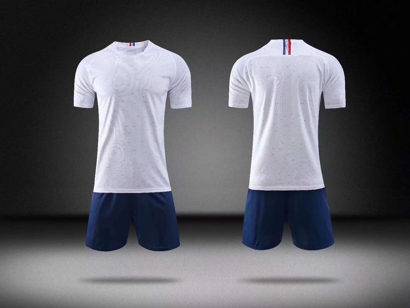 运动户外足球服2423俱乐部专业运动装备光板（可定制）