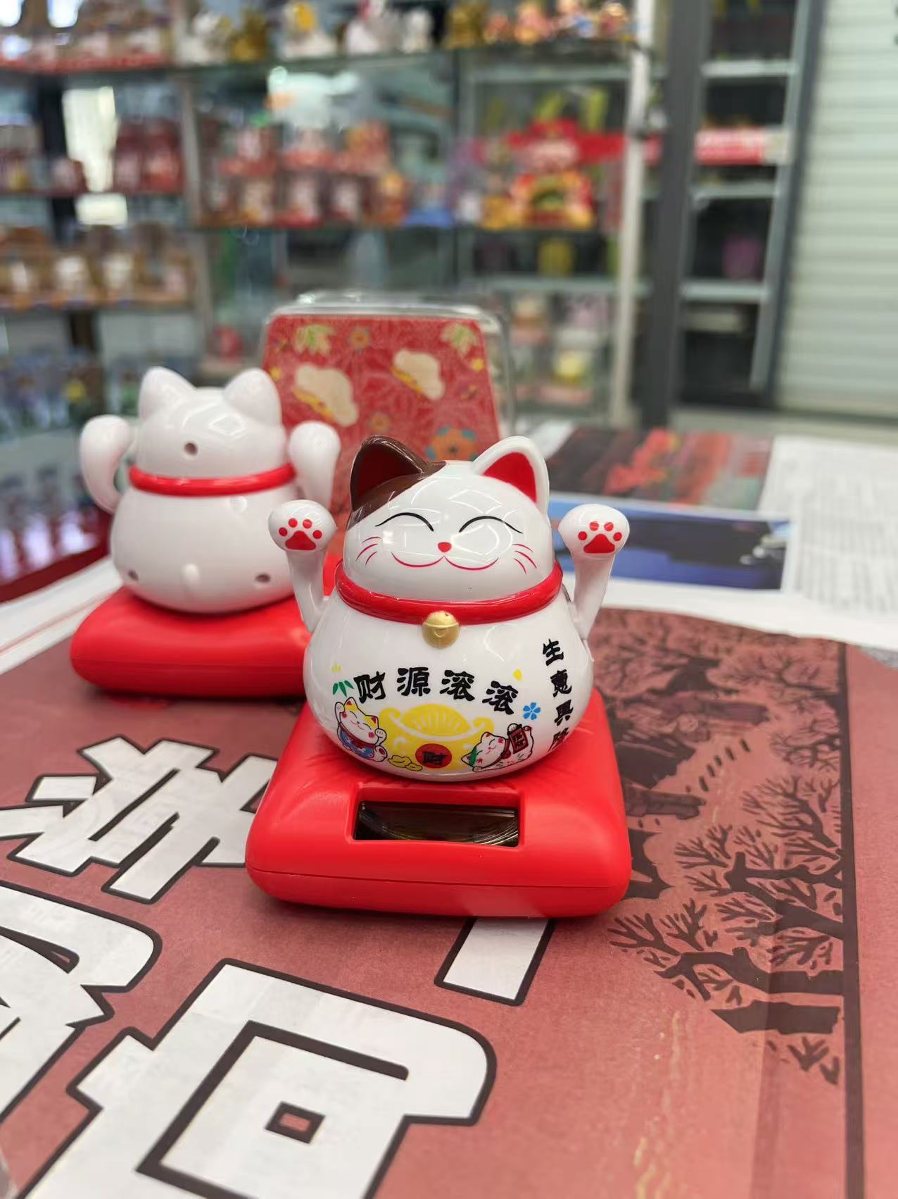 猫太阳能摇手车载小摆件自动招手家居客厅店铺开业桌面礼品招财猫详情5