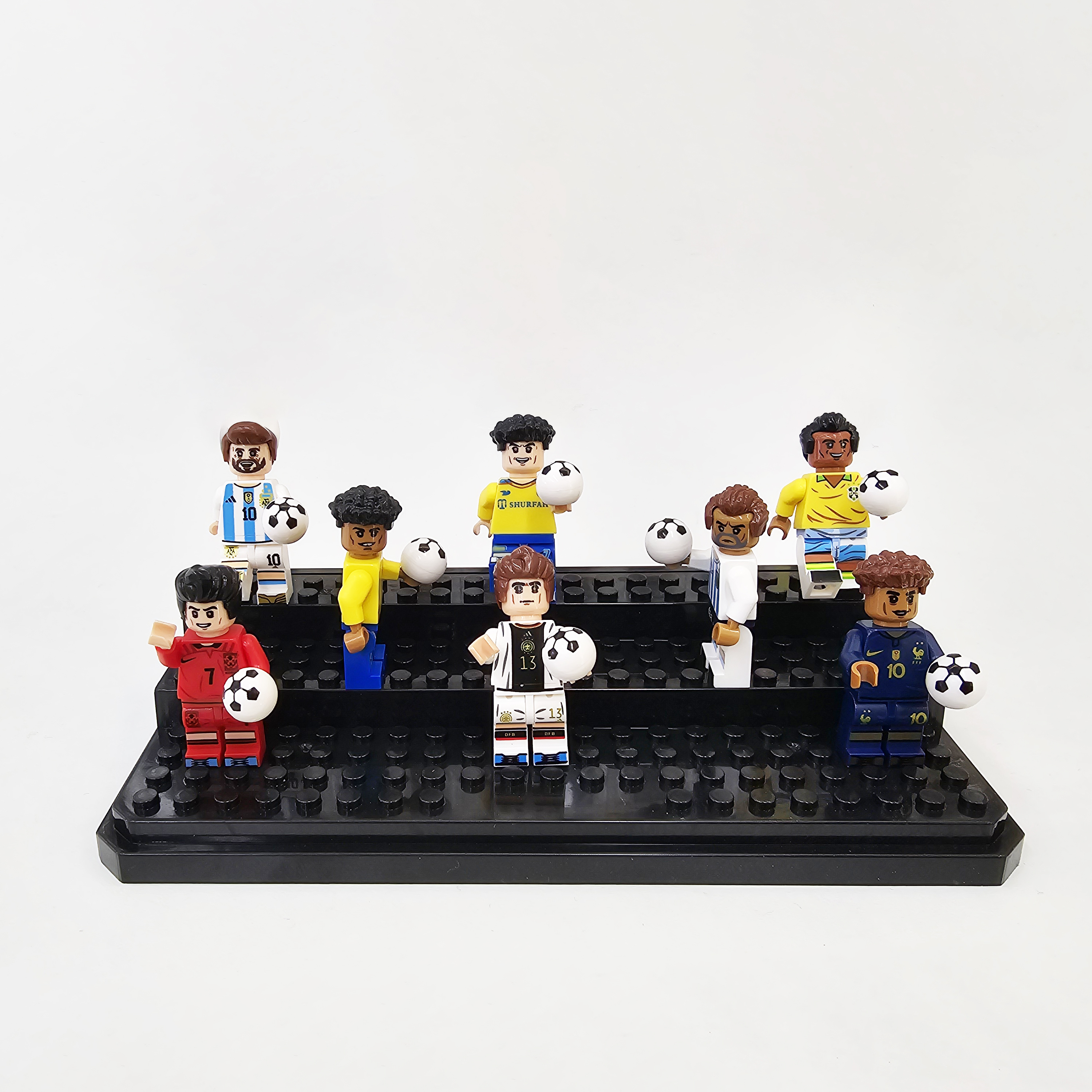 World Cup football MiniFigure building blocks compatible with Lego children's educational toys, factory export wholesale 1 yuan 20 pieces, Minifigure Beckham Ronaldo Football Specification drawing