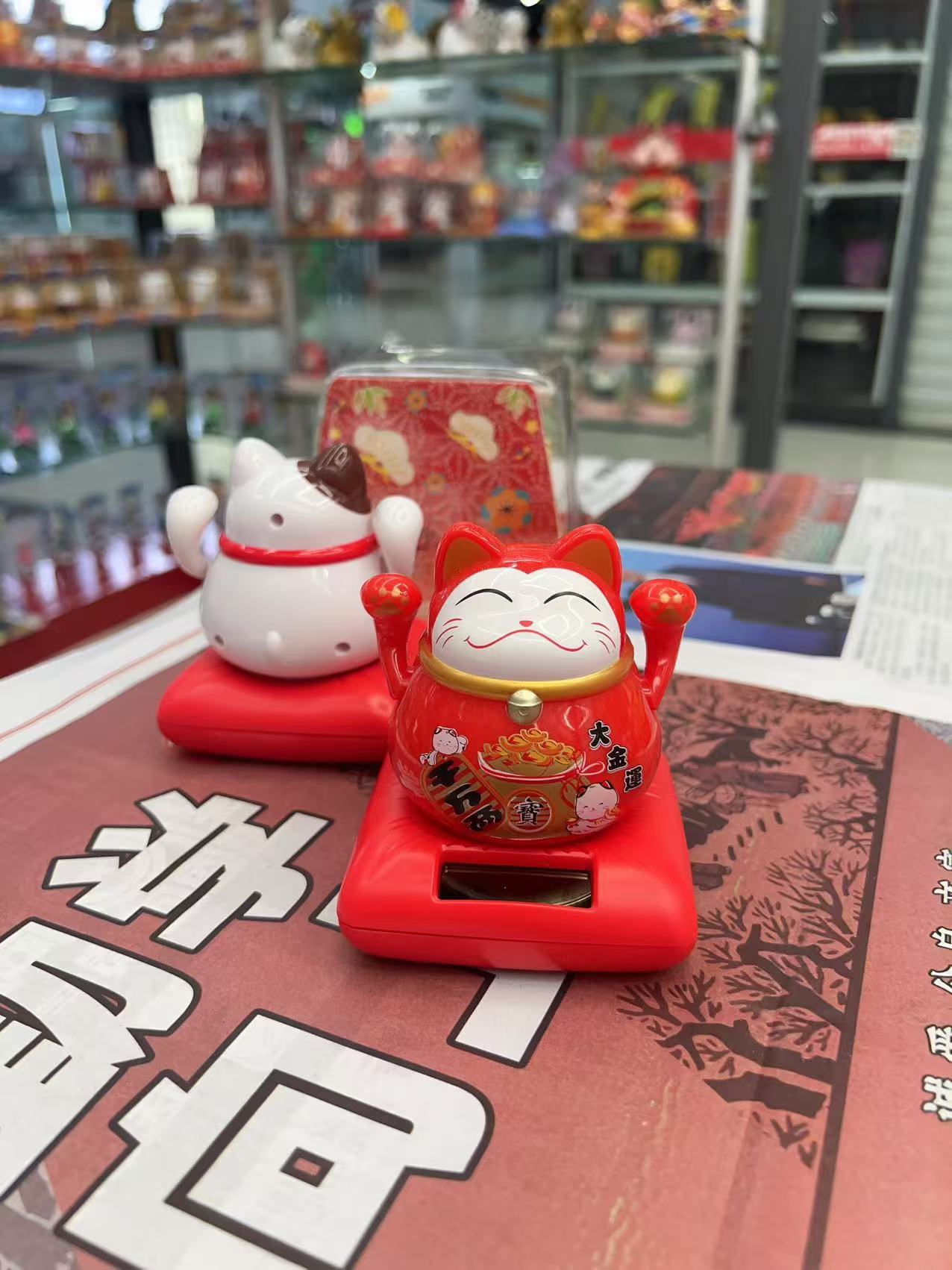 猫太阳能摇手车载小摆件自动招手家居客厅店铺开业桌面礼品招财猫详情9