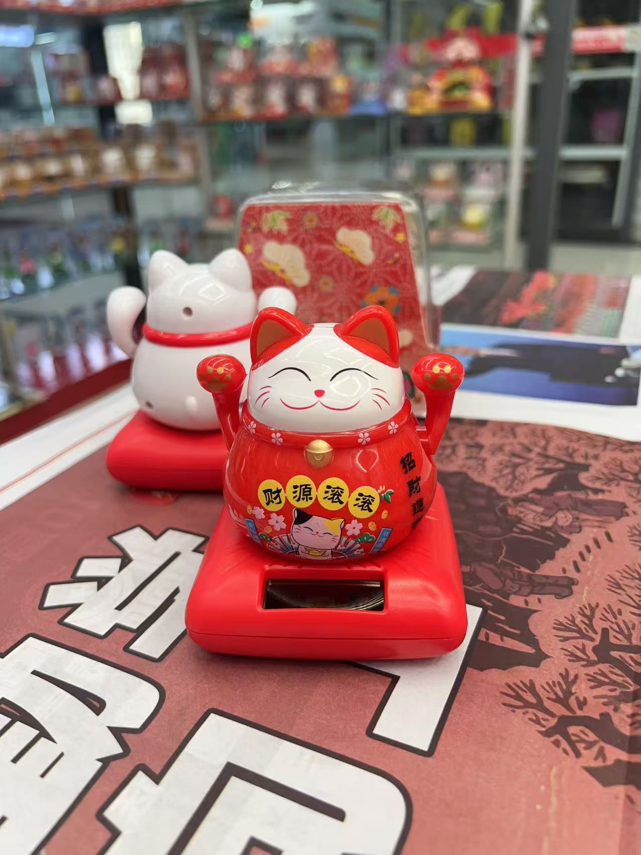 猫太阳能摇手车载小摆件自动招手家居客厅店铺开业桌面礼品招财猫细节图