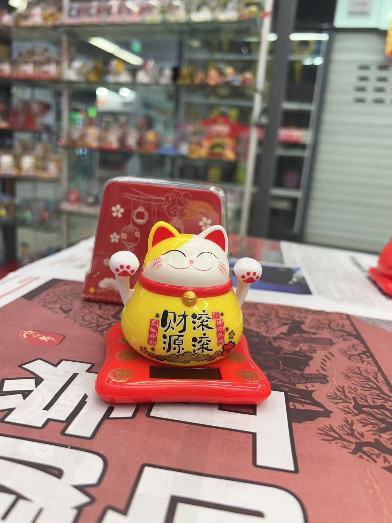 招财猫汽车内饰摆件红色创意招手店铺开业发财猫办公室客厅家居装详情6
