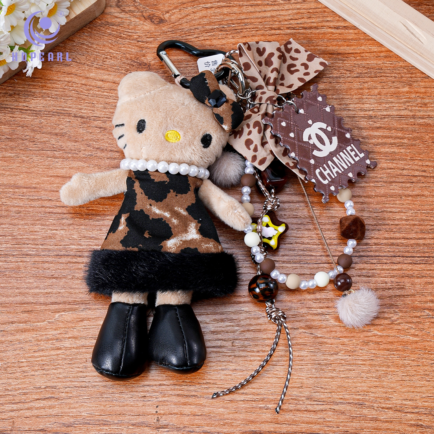 名媛小香风豹纹裙子新款长腿黑皮KT猫手机链包挂钥匙扣小红书博主挂件