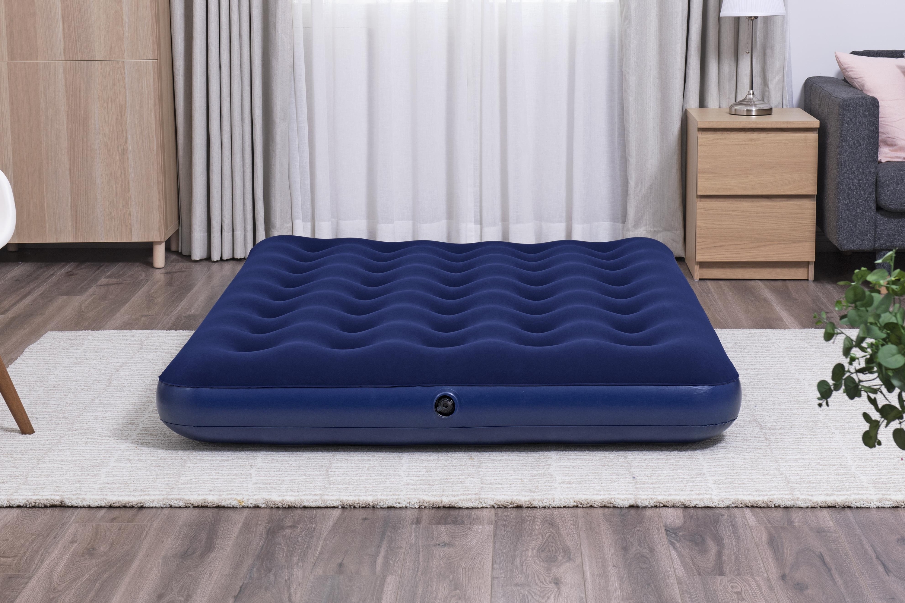 Bestway67002 Lazy Person Outdoor Inflatable Bed, Air Mattress, Single Person Inflatable mattress Application Scenario