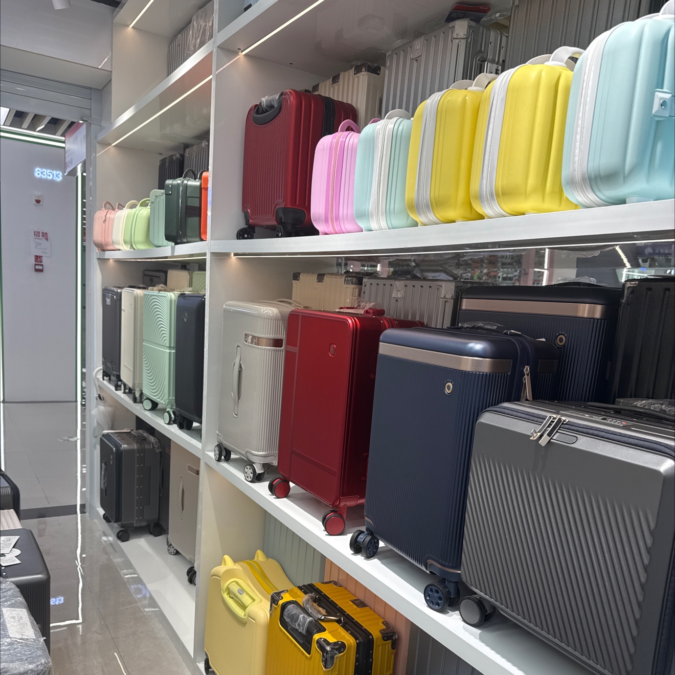 Hanzhuo Luggage describe pic - 1