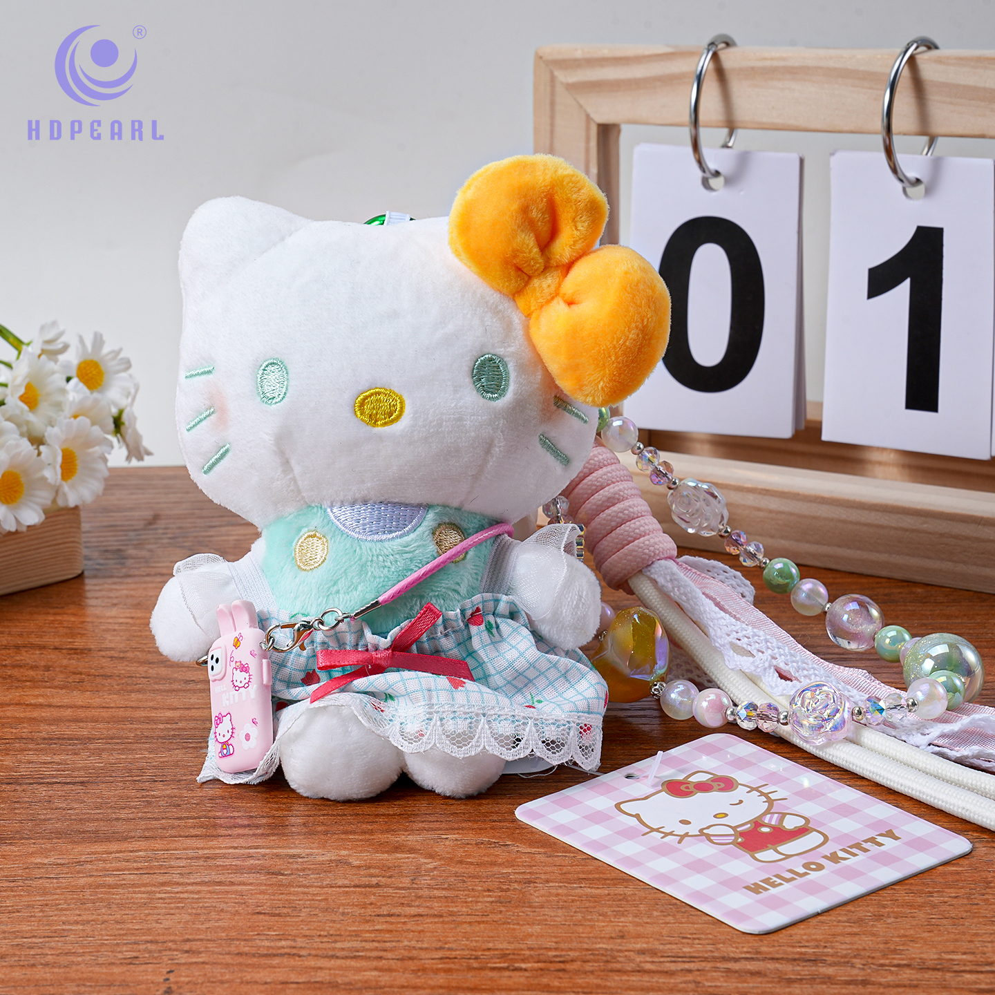 正版heiiokitty三丽鸥sanrio包挂饰毛绒公仔礼物KT猫粉手机 绿格裙搭配珠链 钥匙扣 包挂
