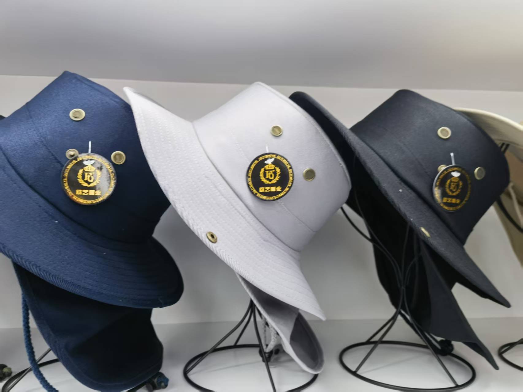 Outdoor adult sunshade, UV protection, waterproof denim hood for travel Specification image