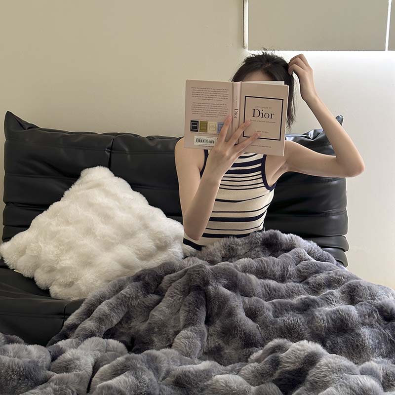 Rabbit fur blanket, long-haired nap blanket, thickened sofa blanket for winter details Picture