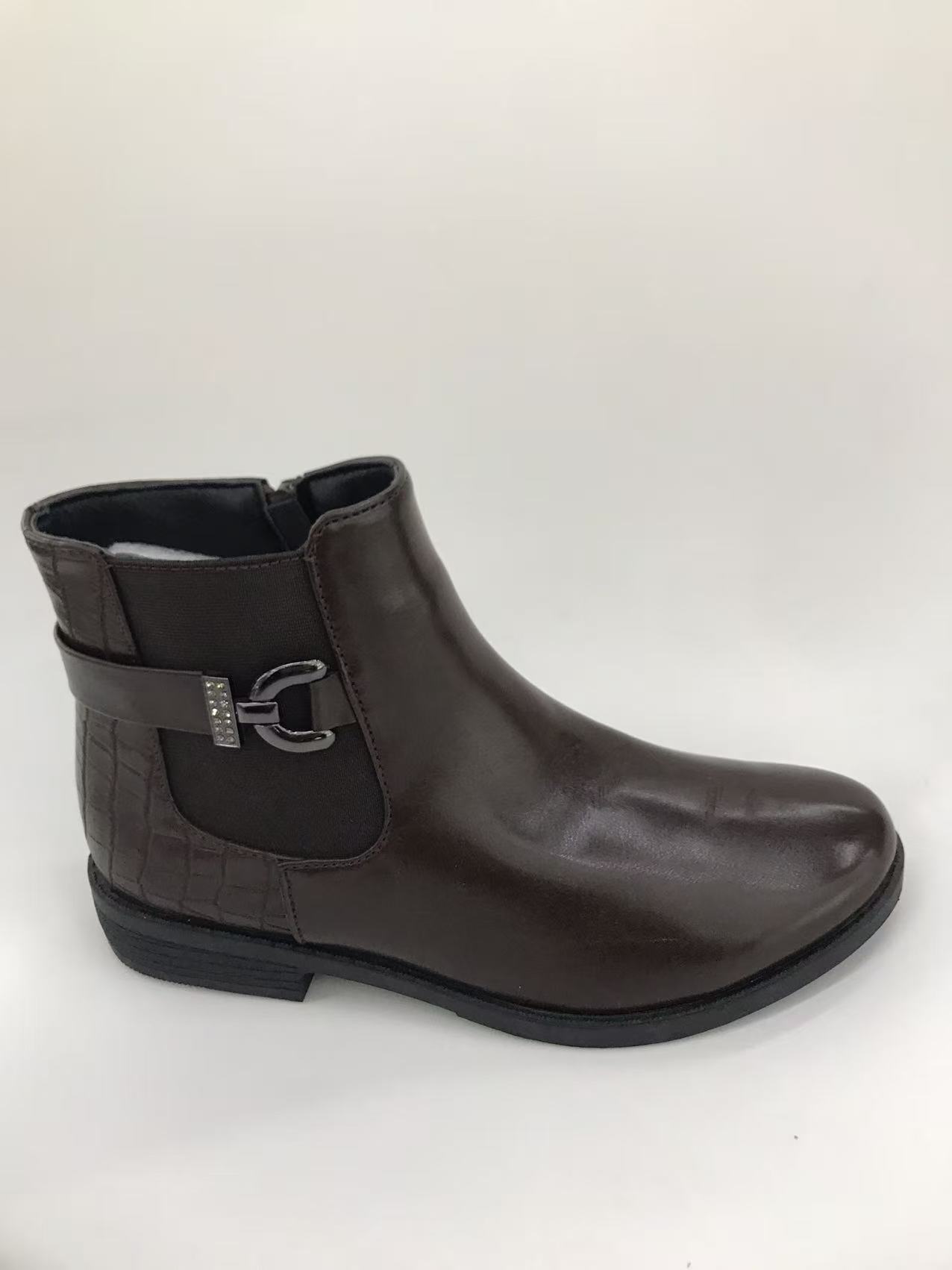 Ethnic-style boots for women in spring and autumn, fashionable and casual, large-sized ethnic-style boots Specification drawing