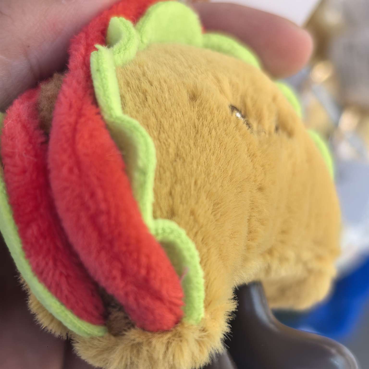 Plush food toy figurine pendant with comfortable hand feel and plastic foot accessories Item Picture