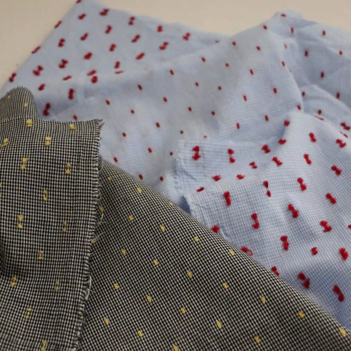 ins Korean classic blue and white checkered, black and white checkered woven cotton fabric, double-sided polka dot cut fabric for clothing Specification image