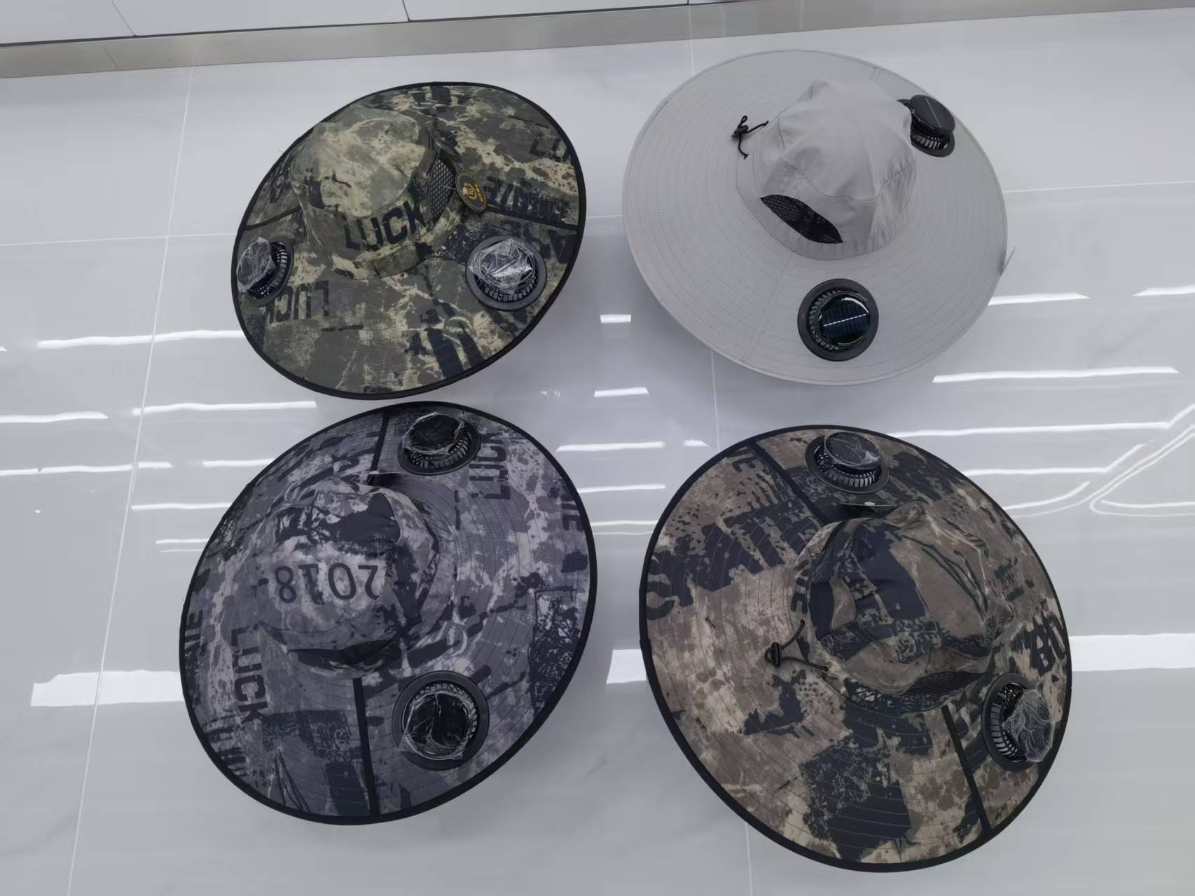 户外成人风扇科技太阳能防紫外线防水出行披风迷彩帽