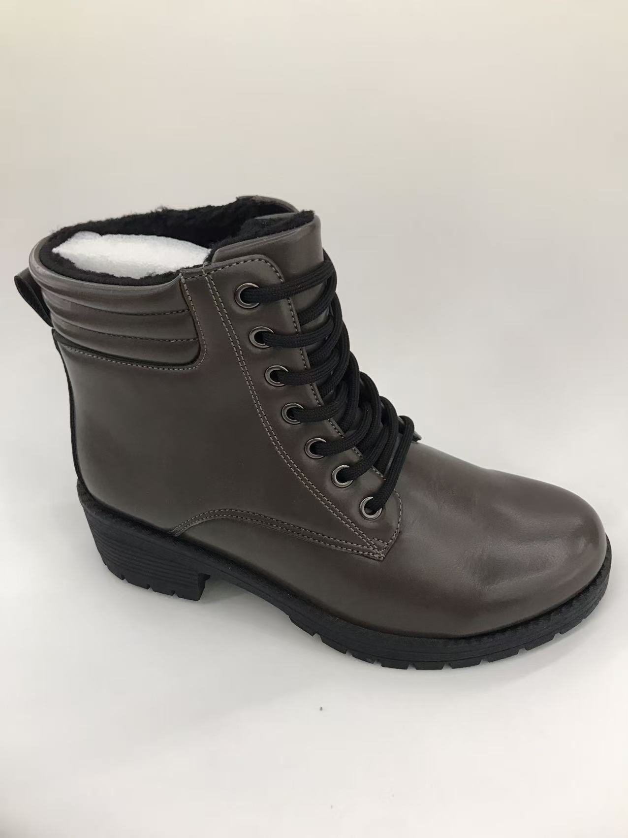Ethnic style boots for women, spring and autumn, long, fashionable and casual, large-sized ethnic style boots details Picture