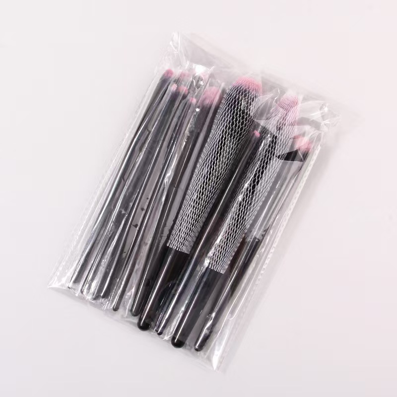 化妆刷/化妆刷刷子/化妆品/润唇膏/小号化妆刷白底实物图