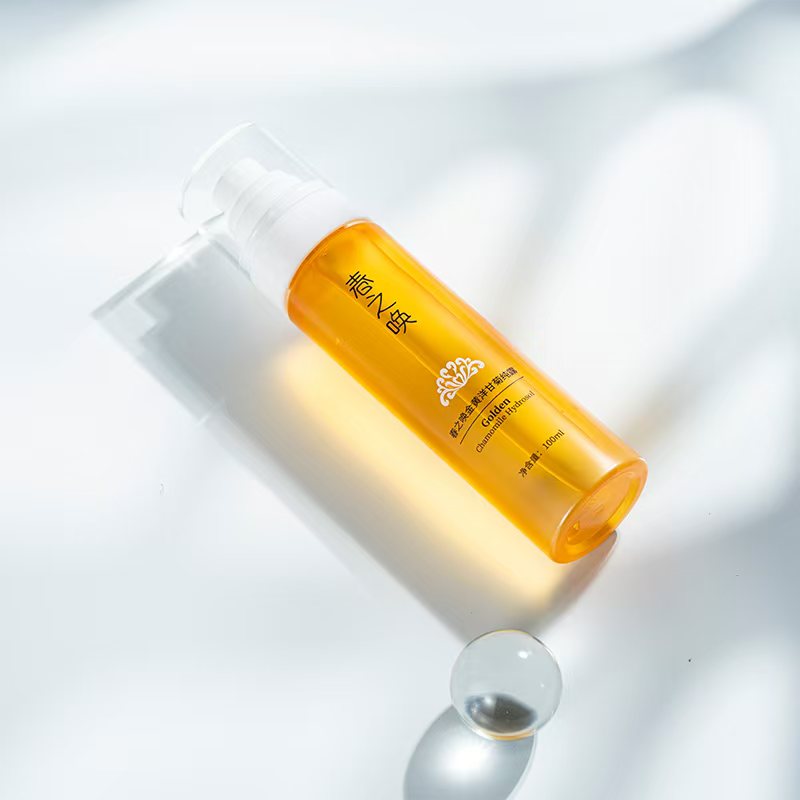 Golden Yellow Chamomile Hydrosol Item Picture