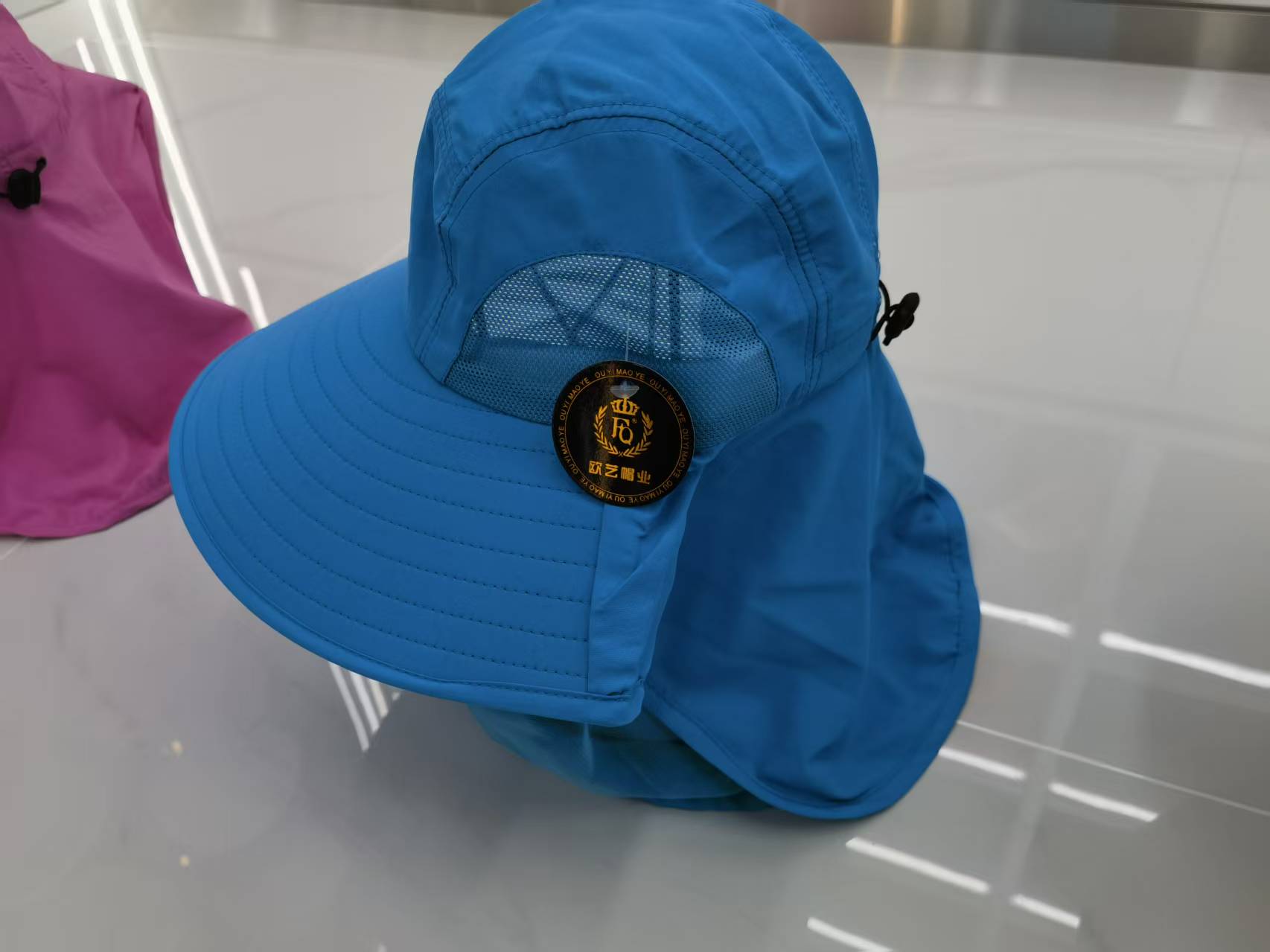 Outdoor adult sunshade, UV protection, waterproof travel cape fisherman's hat Item Picture