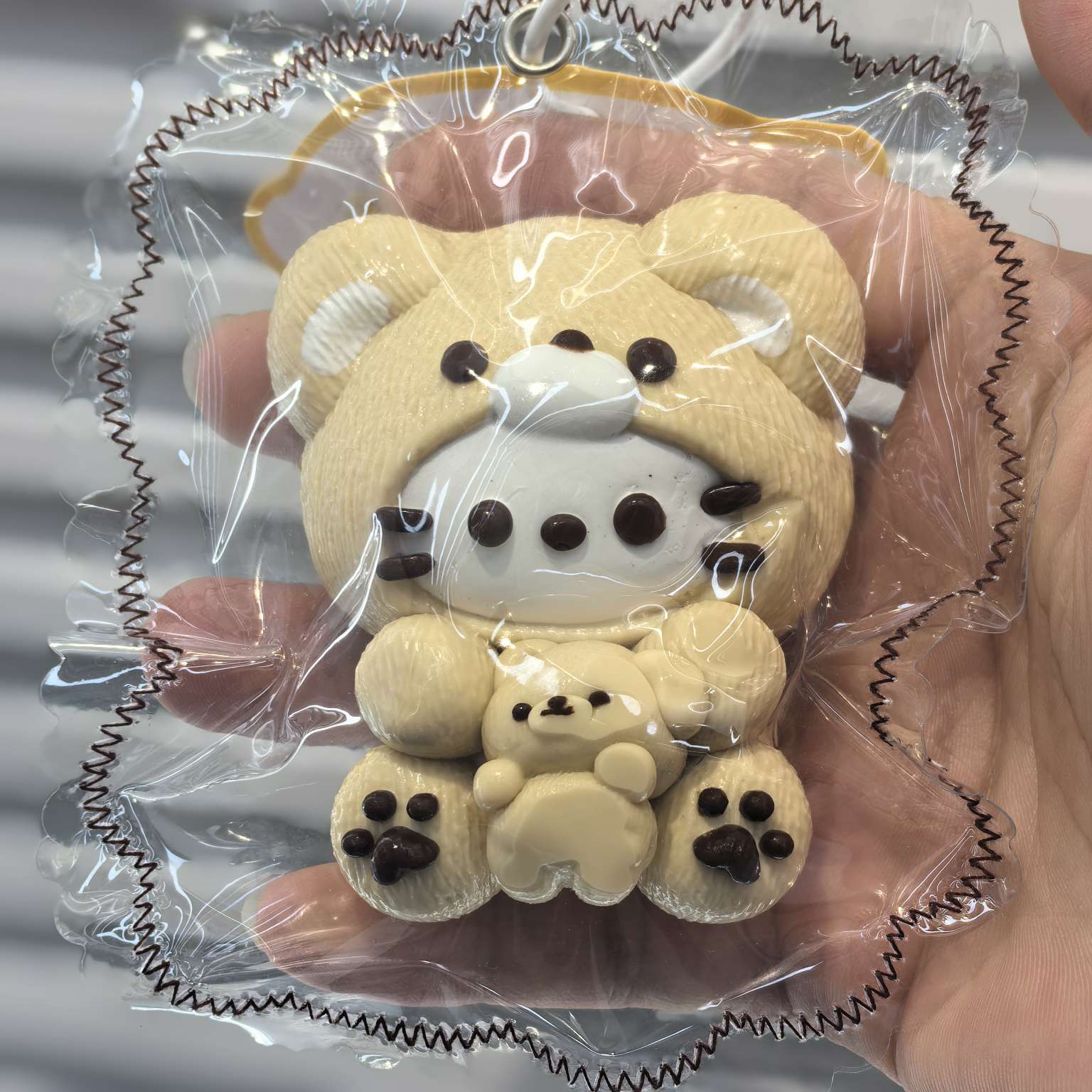 Cute Little bear factory direct sales food-grade silicone pinch and stress-relieving toys, all handmade details Picture