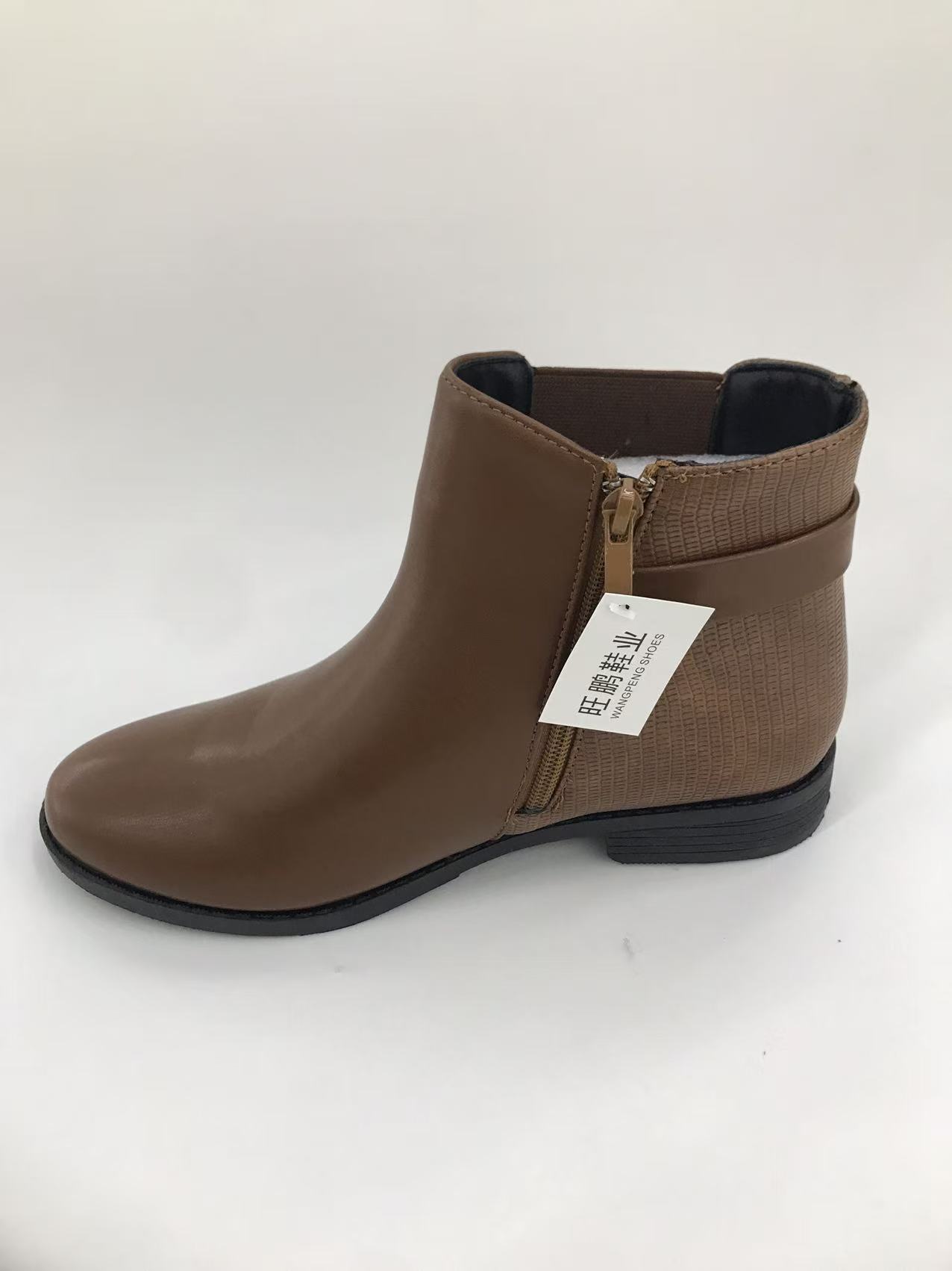 Ethnic-style boots for women in spring and autumn, fashionable and casual, large-sized ethnic-style boots details Picture