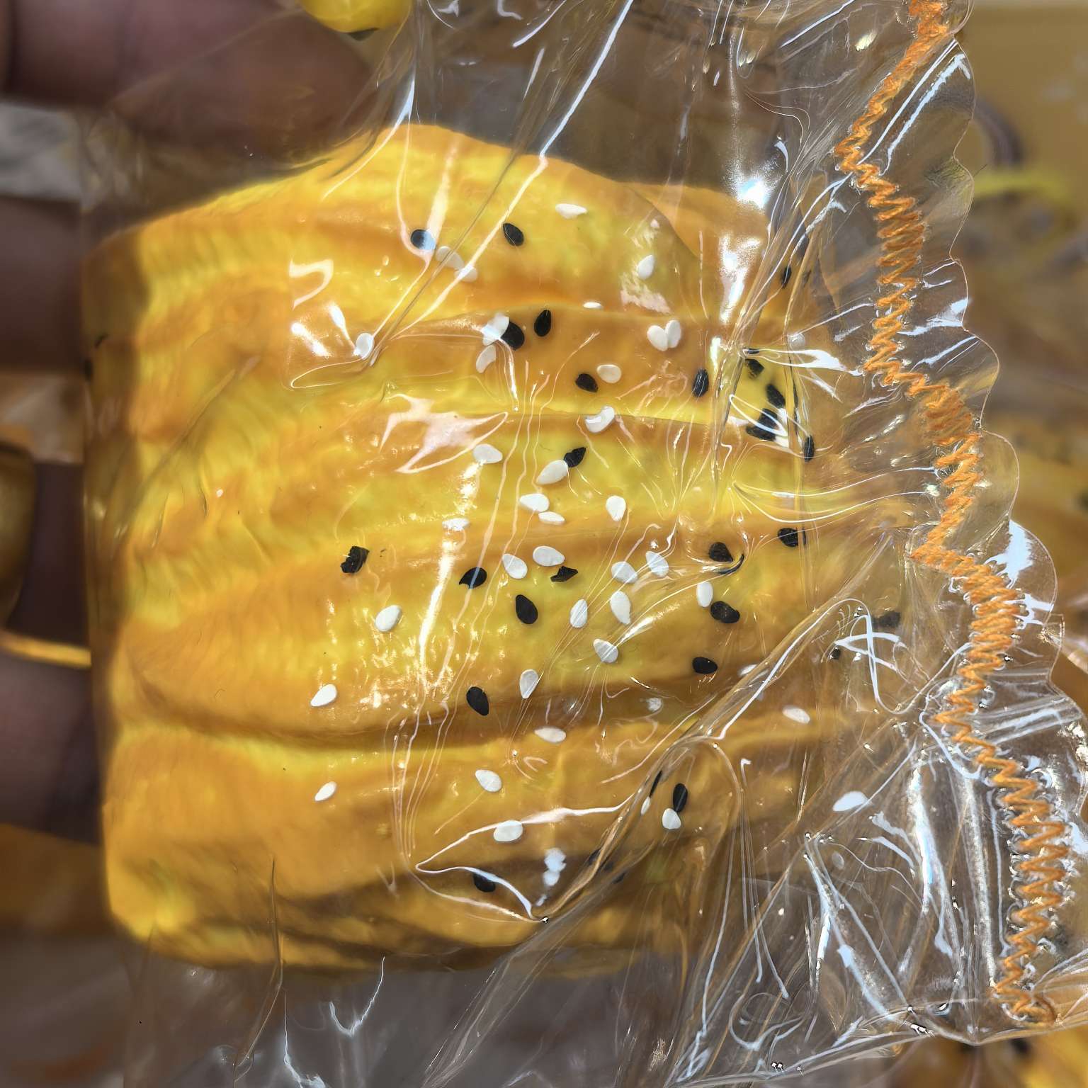 Fluffy bread food play Pinch Fun Stress-relieving toy Specification image