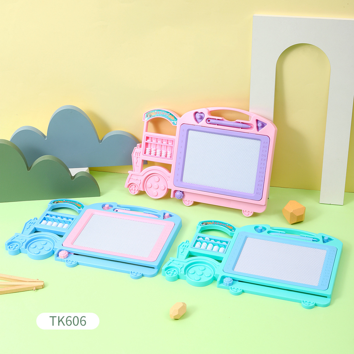 Jingjing children's drawing board, magnetic writing board, colorful children and toddlers, 3-5 years old baby doodling toys manufacturer wholesale cartoon children's handwriting board Application Scenario