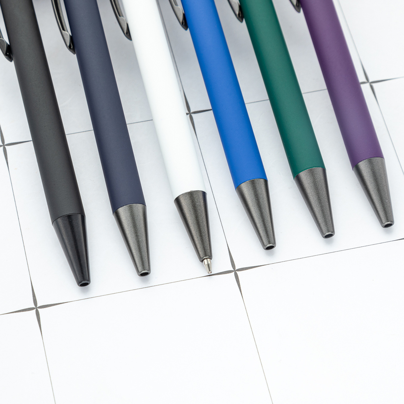 触屏喷胶金属圆珠笔按动办公文具触屏笔商务礼品笔广告礼品笔可做logo详情图8