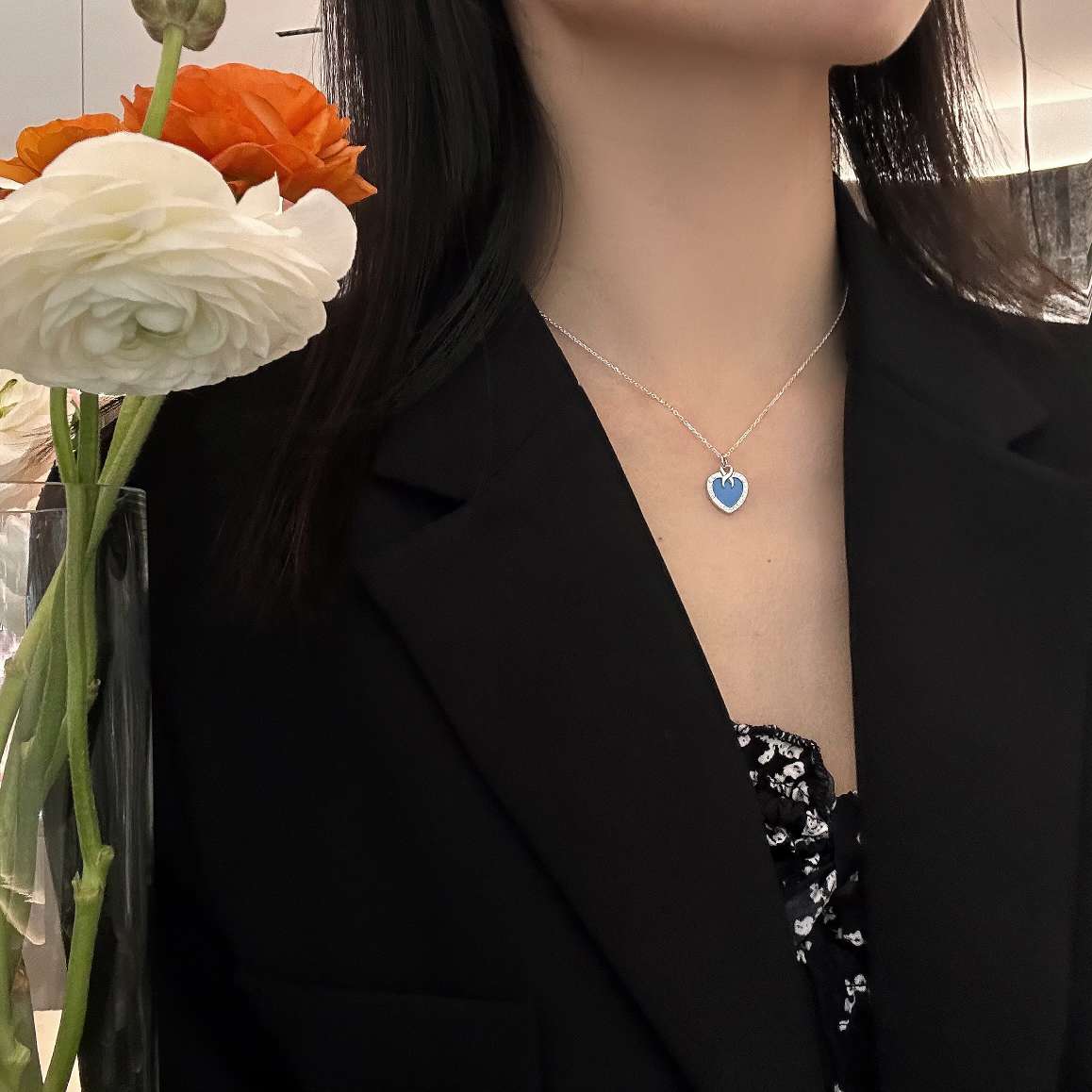This pure silver blue heart-shaped necklace is a versatile design. It's a perfect gift for your girlfriend Specification image