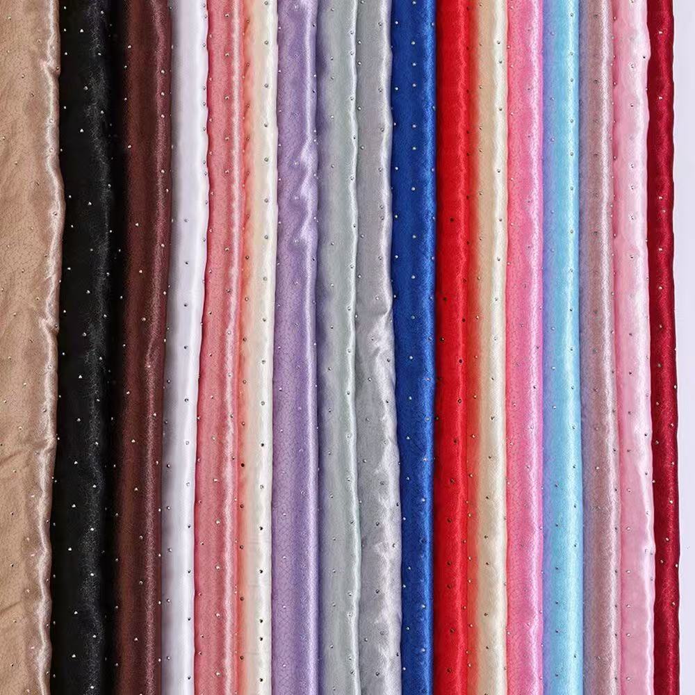 Colored diamond embossed fabric, bags, pet accessories, hair bands, shoe materials Specification image